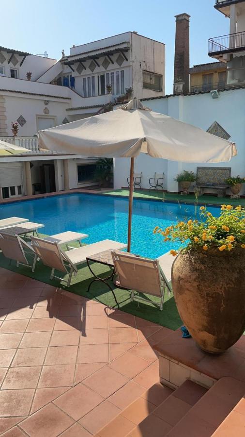 Don Camillo Suites Riposto Exteriér fotografie